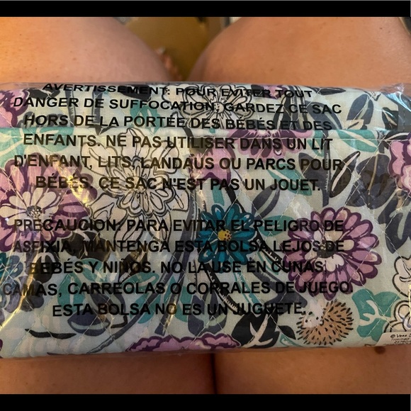 Vera Bradley wallet - Picture 2 of 11